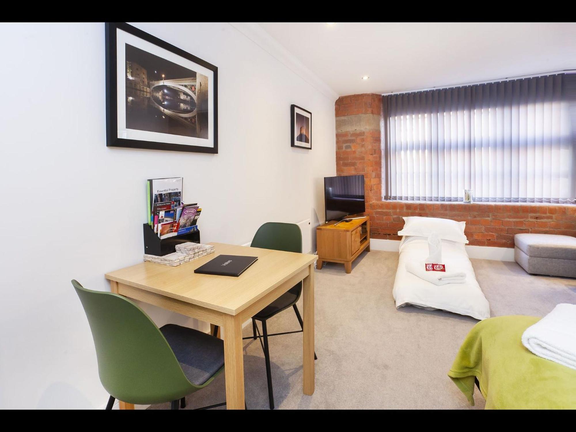 58 Cocoa Suites York Dış mekan fotoğraf